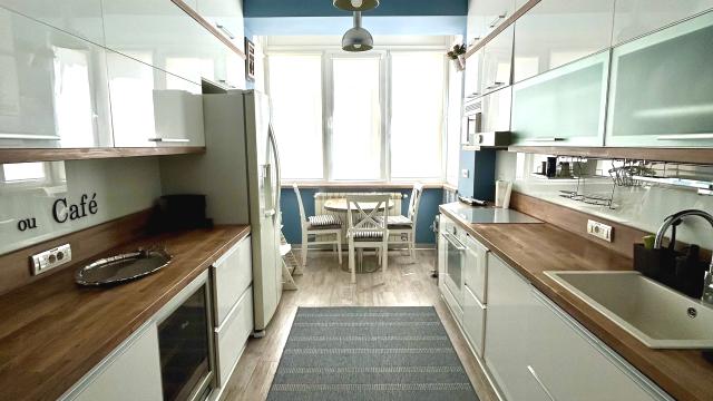 Stan, Trosoban, Prodaja, 82m2, Centar, Stari grad, Cetinjska