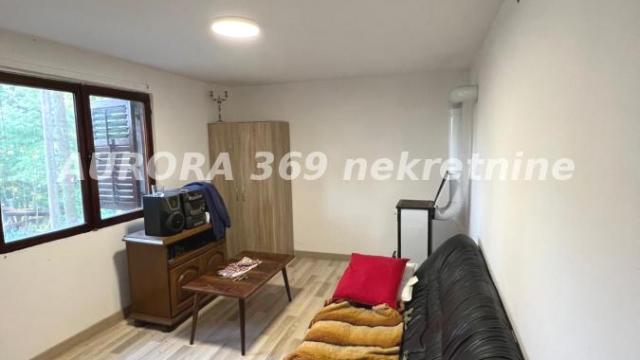 Kuća, Trosoban, Prodaja, 39m2, Čortanovci, Okolno mesto, Indjija