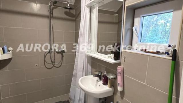 Kuća, Trosoban, Prodaja, 39m2, Čortanovci, Okolno mesto, Indjija