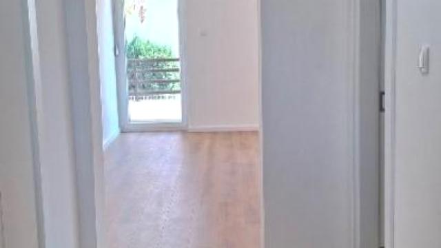 Stan, četvorosoban, Prodaja, 95m2, Sremčica, Čukarica, Brusnička
