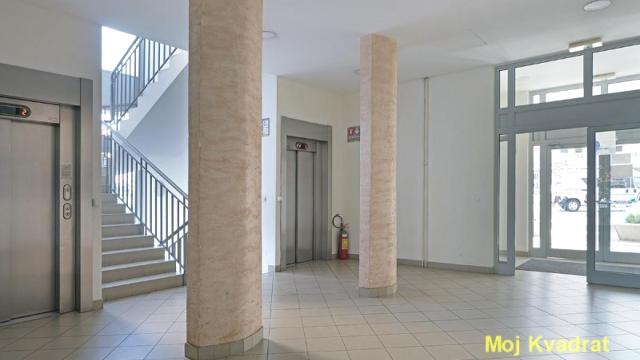 Stan, Jednoiposoban, Prodaja, 41m2, Blok 67 (Belvil), Novi Beograd, Đorđa Stanojevića