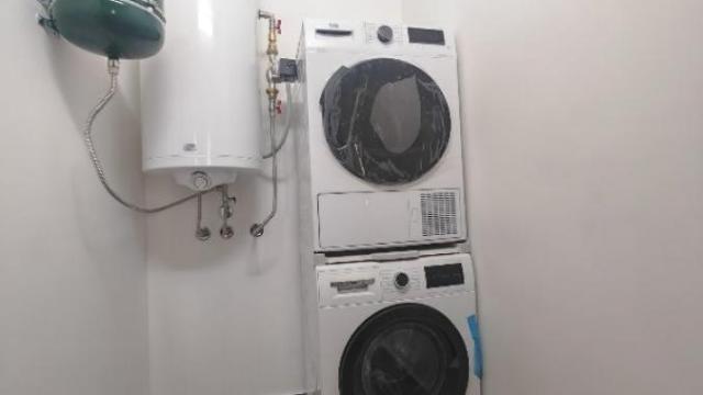 Stan, četvorosoban, Izdavanje, 120m2, Beograd na vodi, Savski venac, Luke Ćelovića Trebinjca