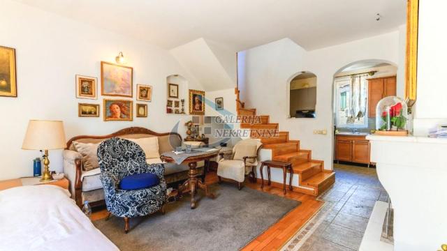 Stan, Petosoban, Prodaja, 108m2, Atelje 212, Stari grad, Palmotićeva