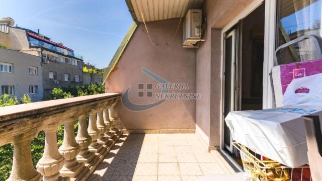 Stan, Petosoban, Prodaja, 108m2, Atelje 212, Stari grad, Palmotićeva