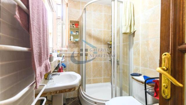 Stan, Petosoban, Prodaja, 108m2, Atelje 212, Stari grad, Palmotićeva
