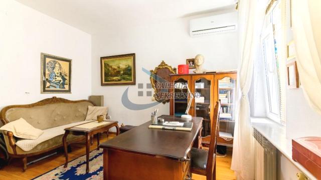 Stan, Petosoban, Prodaja, 108m2, Atelje 212, Stari grad, Palmotićeva