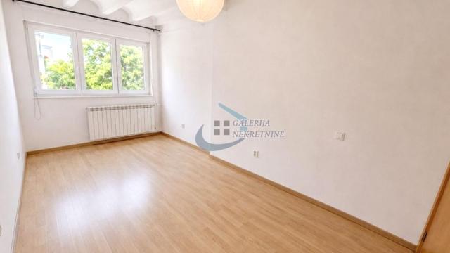Stan, Dvosoban, Prodaja, 68m2, Studentski trg, Stari grad, Kapetan Mišina