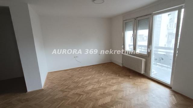 Stan, Trosoban, Prodaja, 64m2, Bulevar Oslobodjenja, Novi Sad, Novi Sad