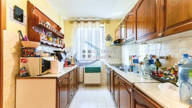 Kuća, Prodaja, 300m2, Dušanovac, Voždovac, Svete Simića