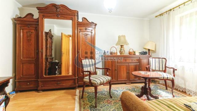 Kuća, Prodaja, 300m2, Dušanovac, Voždovac, Svete Simića
