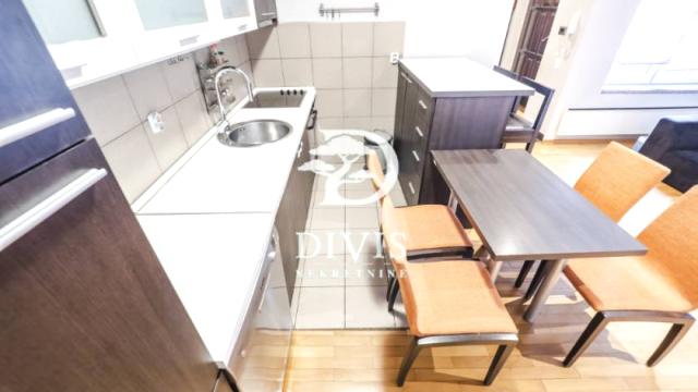 Stan, Trosoban, Prodaja, 68m2, Sarajevska