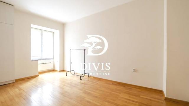 Stan, Trosoban, Prodaja, 68m2, Sarajevska