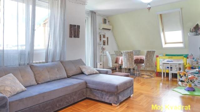 Stan, četvorosoban, Prodaja, 102m2, Darvinova pošta, Voždovac, Kumodraška