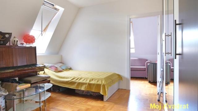 Stan, četvorosoban, Prodaja, 102m2, Darvinova pošta, Voždovac, Kumodraška