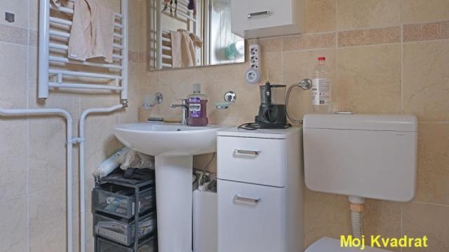 Stan, četvorosoban, Prodaja, 102m2, Darvinova pošta, Voždovac, Kumodraška