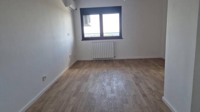 Stan, Troiposoban, Prodaja, 71m2, Dragoslava Srejovića