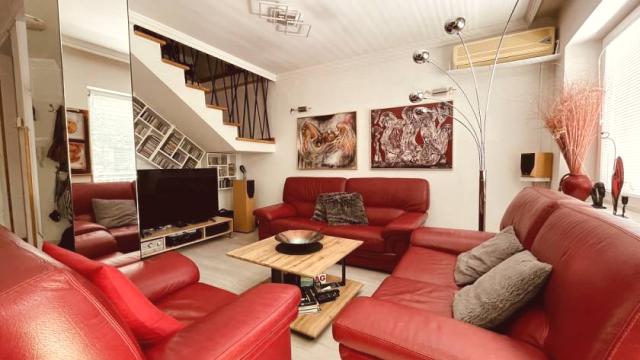 Stan, Trosoban, Izdavanje, 140m2, Jablanička