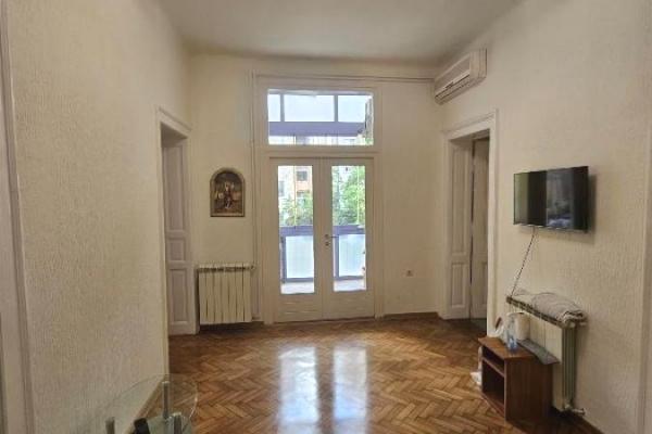 izdavanje, stanova,
pravni-fakultet-vracar-beograd, 1109484, trosoban-desanke-maksimovic