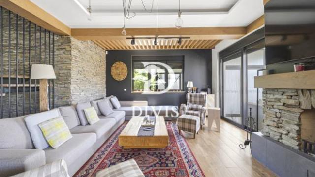 Kuća, Petosoban i veći, Prodaja, 421m2, Radnička