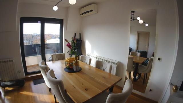 Stan, četvorosoban, Prodaja, 102m2, Jove Ilića
