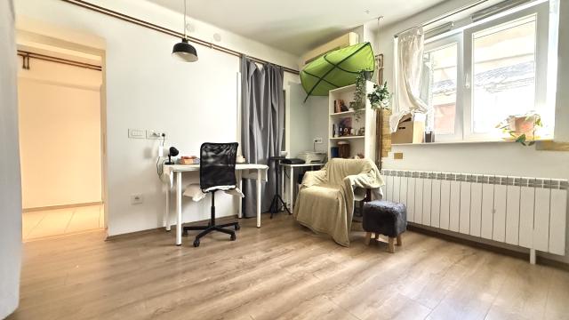 Stan, Jednoiposoban, Prodaja, 30m2, Jovana Rajića