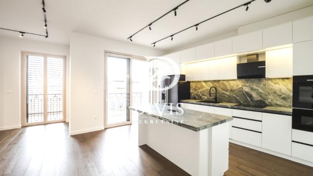 Stan, četvorosoban, Izdavanje, 150m2, Koste Stojanovića