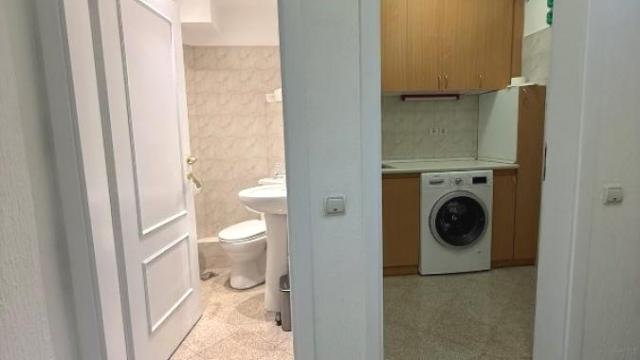 Kuća, Izdavanje, 312m2, FON - Bilećka, Voždovac, Bulevar oslobođenja