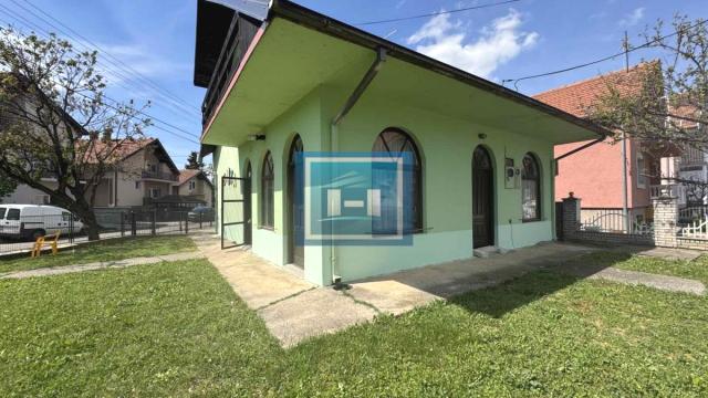 Poslovni prostor, Dvosoban, Izdavanje, 84m2, Gradska lokacija, Ćuprija
