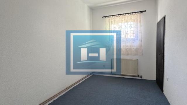 Poslovni prostor, Dvosoban, Izdavanje, 84m2, Gradska lokacija, Ćuprija