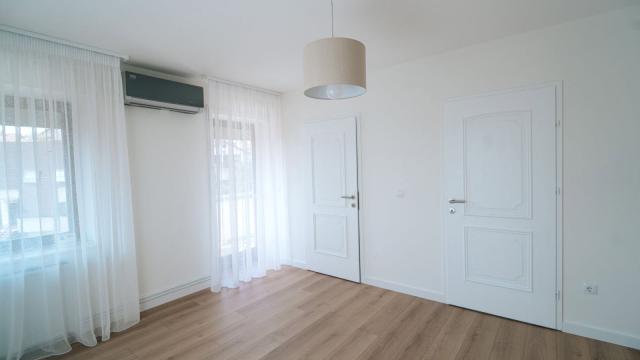 Stan, Trosoban, Prodaja, 74m2, Petrovaradin, Jovana Monasterlije