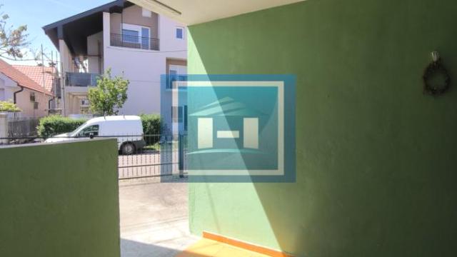 Stan, Jednosoban, Izdavanje, 35m2, Gradska lokacija, Ćuprija