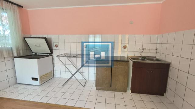 Stan, Jednosoban, Izdavanje, 35m2, Gradska lokacija, Ćuprija