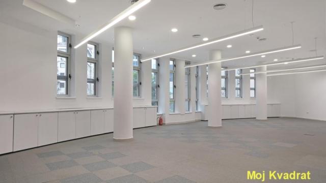 Poslovni prostor, Izdavanje, 200m2, Savski trg - Pristanište, Savski venac, Karađorđeva