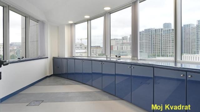 Poslovni prostor, Izdavanje, 200m2, Savski trg - Pristanište, Savski venac, Karađorđeva
