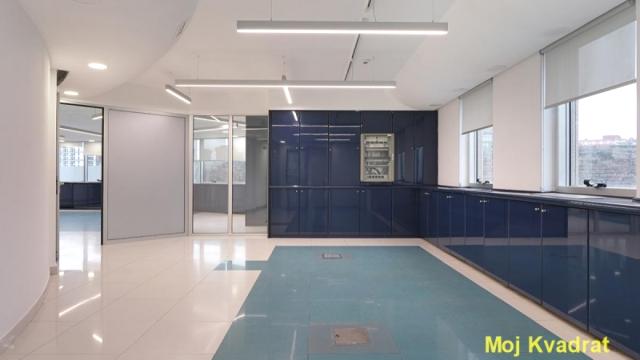 Poslovni prostor, Izdavanje, 1000m2, Savski trg - Pristanište, Savski venac, Karađorđeva