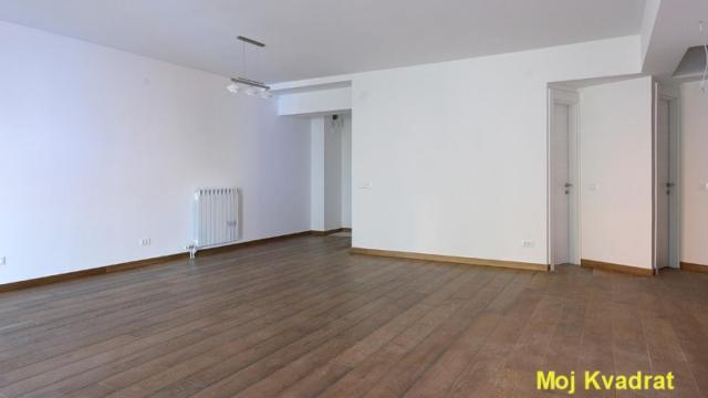 Stan, Dvosoban, Prodaja, 83m2, Kalenić pijaca, Vračar, Mlatišumina