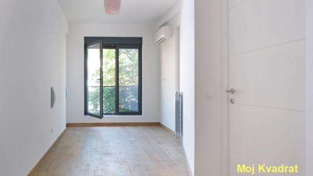 Stan, Dvosoban, Prodaja, 83m2, Kalenić pijaca, Vračar, Mlatišumina