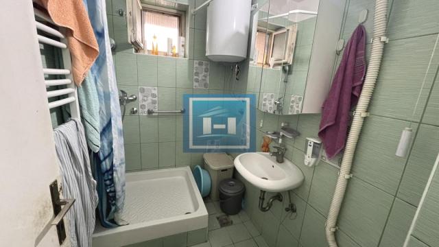 Stan, Trosoban, Prodaja, 65m2, Paraćin