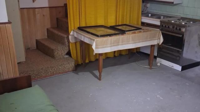 Kuća, Trosoban, Prodaja, 92m2, Kertvaroš, Gradska lokacija, Vladimira Majakovskog