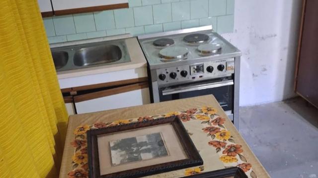 Kuća, Trosoban, Prodaja, 92m2, Kertvaroš, Gradska lokacija, Vladimira Majakovskog