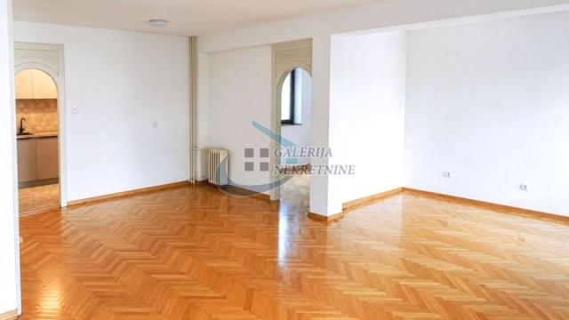 Stan, četvorosoban, Izdavanje, 97m2, Gundulićev venac, Stari grad, Gundulićev venac