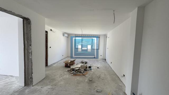 Stan, četvorosoban, Prodaja, 95m2, Centar, Gradska lokacija, Jagodina