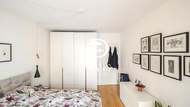 Stan, Dvosoban, Izdavanje, 73m2, West 65