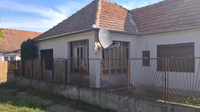 Kuća, četvorosoban, Prodaja, 113m2, Farkaždin, Okolno mesto, Sonje Marinkovic 52A