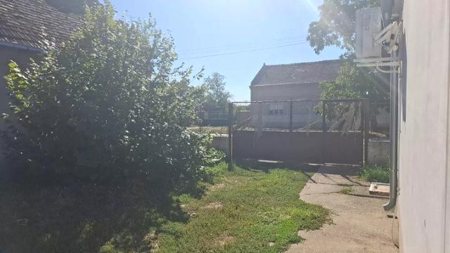 Kuća, četvorosoban, Prodaja, 113m2, Farkaždin, Okolno mesto, Sonje Marinkovic 52A