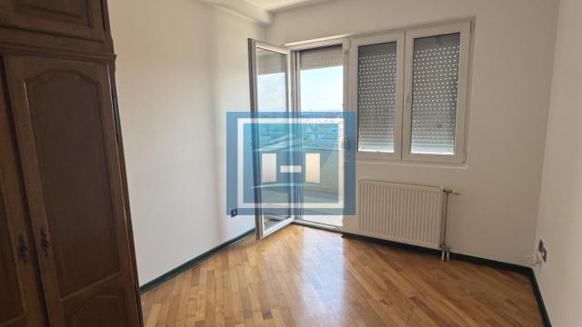 Stan, Trosoban, Prodaja, 82m2, Centar, Gradska lokacija, Jagodina