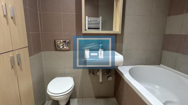Stan, Trosoban, Prodaja, 82m2, Centar, Gradska lokacija, Jagodina