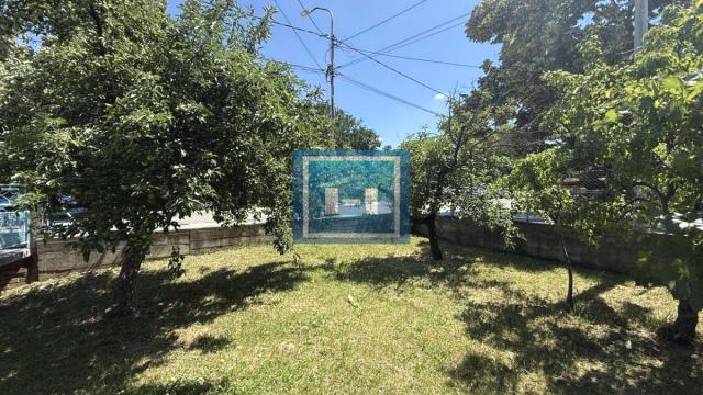 Kuća, Trosoban, Prodaja, 108m2, Centar, Gradska lokacija, Jagodina