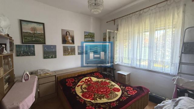 Kuća, Trosoban, Prodaja, 108m2, Centar, Gradska lokacija, Jagodina