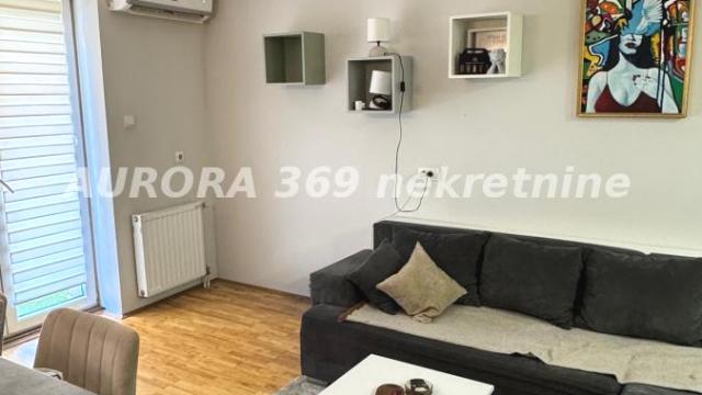 Stan, Dvosoban, Izdavanje, 52m2, Podbara, Novi Sad, Novi Sad